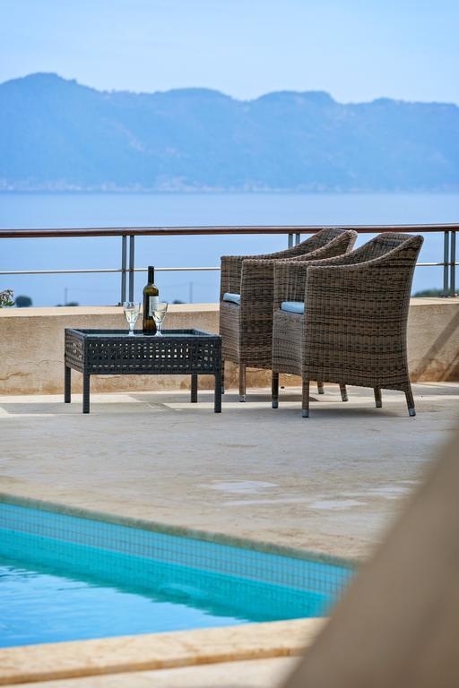 Olivia'S Villas Of Luxury Kalivia  Exteriör bild