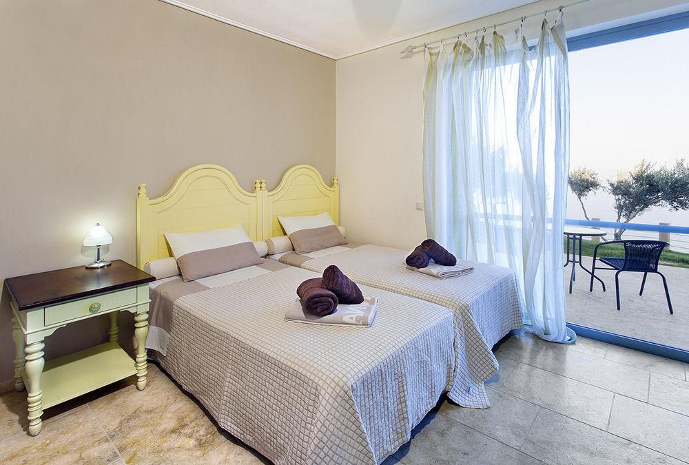 Olivia'S Villas Of Luxury Kalivia  Exteriör bild